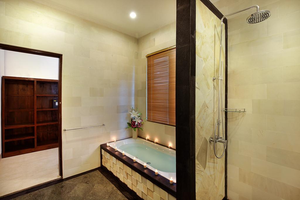 De Liza Villa Seminyak Beachside By Bali Asia Villa Exterior photo
