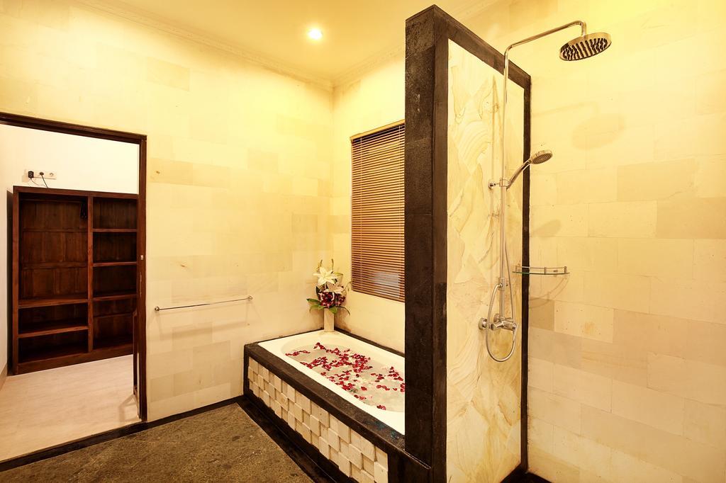 De Liza Villa Seminyak Beachside By Bali Asia Villa Exterior photo